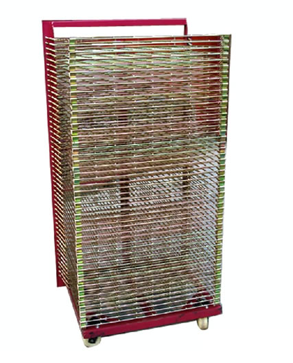 千（qiān）層（céng）架