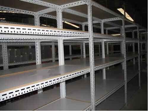 角（jiǎo）鋼貨架